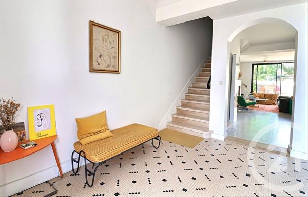 Maison à vendre  5 pièces - 149 m 2   BEGLES  - 33