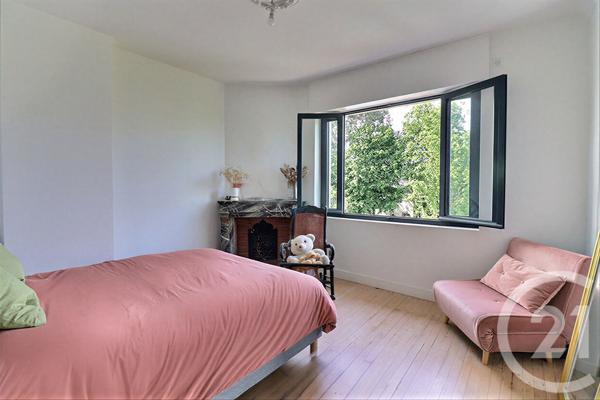 Maison à vendre  5 pièces - 149 m 2   BEGLES  - 33