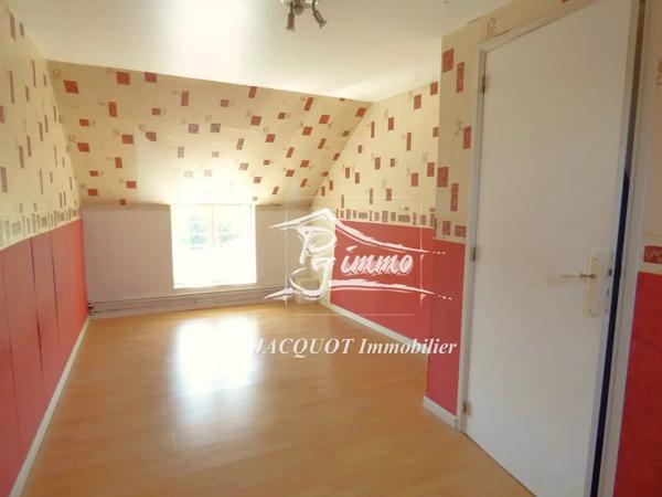 Vente immobilière : Maison à Halluin  5 pièces 86.2 m² 189 000 €- Jacquot Immobilier.