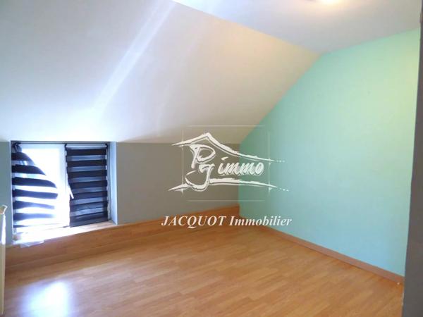 Vente immobilière : Maison à Halluin  5 pièces 86.2 m² 189 000 €- Jacquot Immobilier.