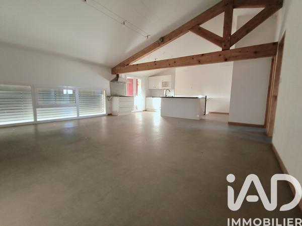 Maison à vendre 13 pièces 280 m² Saint-Laurent-d'Aigouze