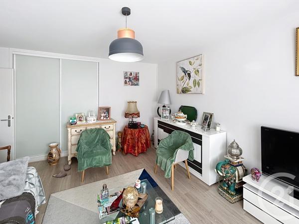 Appartement F2 à vendre  2 pièces - 51,22 m2 EPERNAY - 51