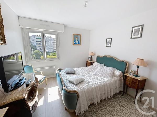 Appartement F2 à vendre  2 pièces - 51,22 m2 EPERNAY - 51