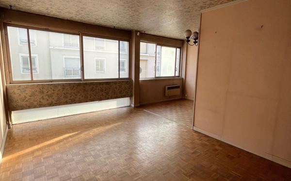 Appartement à vendre    4 pièces • 76,94 m2 Lyon 6
