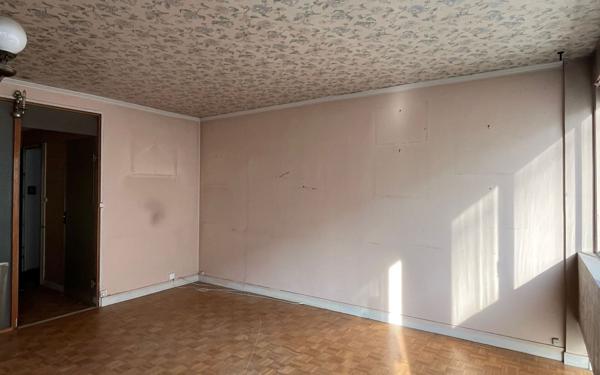 Appartement à vendre    4 pièces • 76,94 m2 Lyon 6