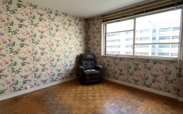 Appartement à vendre    4 pièces • 76,94 m2 Lyon 6