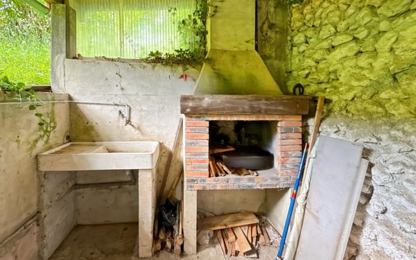 Maison à vendre    6 pièces •  Saint-Astier