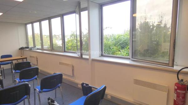 Vente Bureau 3 pièces 146 m2 à Châtenay-Malabry