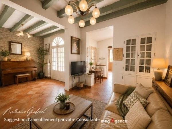 Maison à LES PONTS-DE-CE, 49130 - 8 pièces 165m²