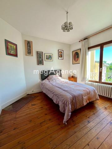 Maison à LES PONTS-DE-CE, 49130 - 8 pièces 165m²