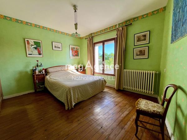 Maison à LES PONTS-DE-CE, 49130 - 8 pièces 165m²