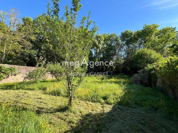 Maison à LES PONTS-DE-CE, 49130 - 8 pièces 165m²