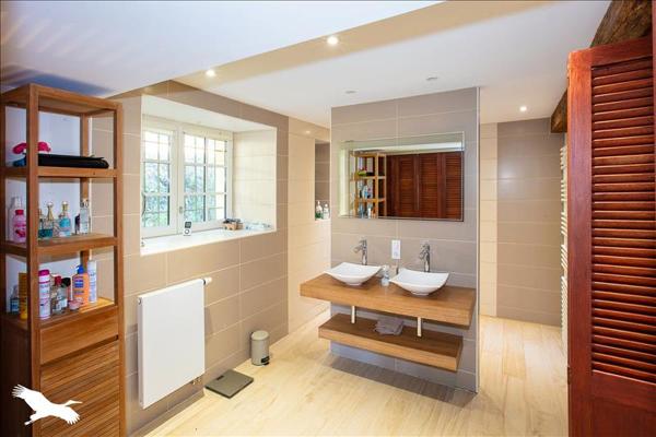 Maison à vendre |  Saint-Lary |  7 pièces | 393 m²