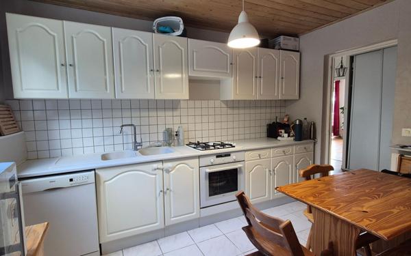 Appartement à vendre    3 pièces • 71 m2 Saint-Étienne