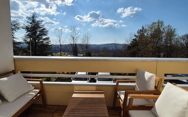 Appartement à vendre    3 pièces • 71 m2 Saint-Étienne