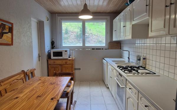 Appartement à vendre    3 pièces • 71 m2 Saint-Étienne