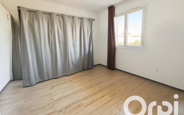 Maison à vendre    4 pièces •  Donzère