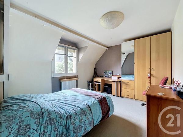 Maison à vendre  5 pièces - 177,35 m 2   CHATOU  - 78