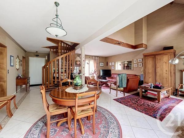 Maison à vendre  5 pièces - 177,35 m 2   CHATOU  - 78