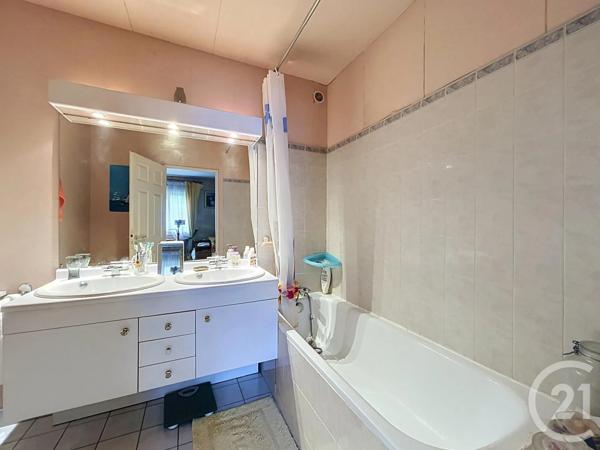 Maison à vendre  5 pièces - 177,35 m 2   CHATOU  - 78