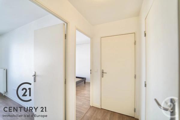 Appartement F3 à vendre  3 pièces - 58,40 m 2   CHAMPS SUR MARNE  - 77