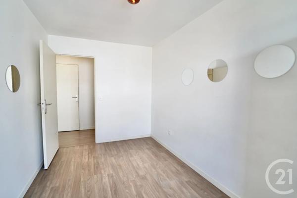 Appartement F3 à vendre  3 pièces - 58,40 m 2   CHAMPS SUR MARNE  - 77