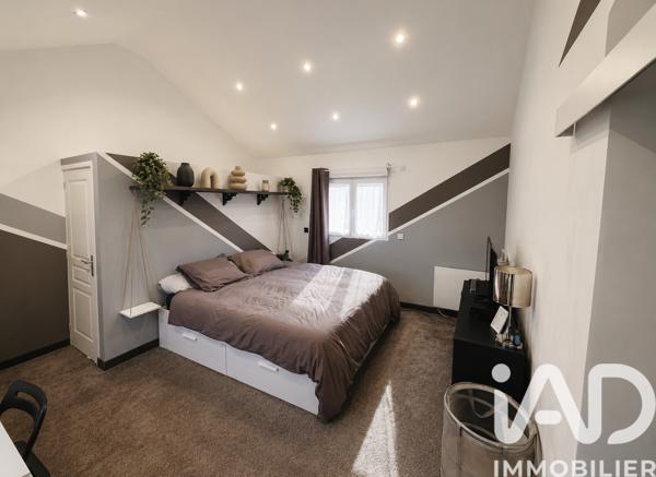 Maison à vendre 6 pièces 111 m² Lieusaint