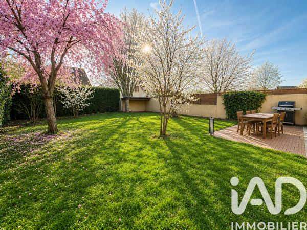 Maison à vendre 6 pièces 111 m² Lieusaint