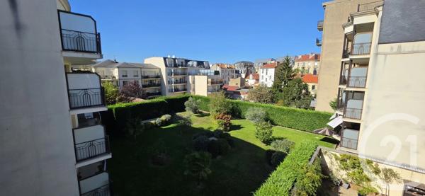 Appartement F9 à vendre  9 pièces - 143,82 m 2   ST MAUR DES FOSSES  - 94