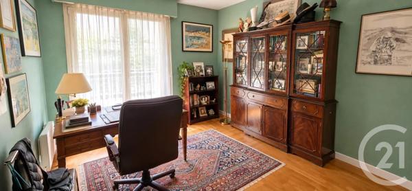 Appartement F9 à vendre  9 pièces - 143,82 m 2   ST MAUR DES FOSSES  - 94