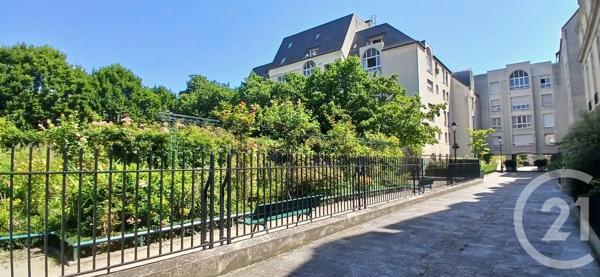 Appartement F2 à vendre  2 pièces - 62,60 m 2   PARIS  - 75003