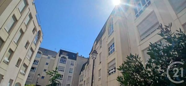 Appartement F2 à vendre  2 pièces - 62,60 m 2   PARIS  - 75003