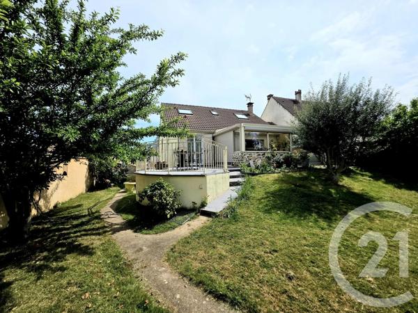 Maison à vendre  8 pièces - 114,71 m 2   STE GENEVIEVE DES BOIS  - 91