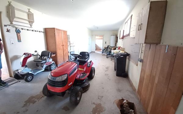 Maison à vendre    5 pièces •  Azerables