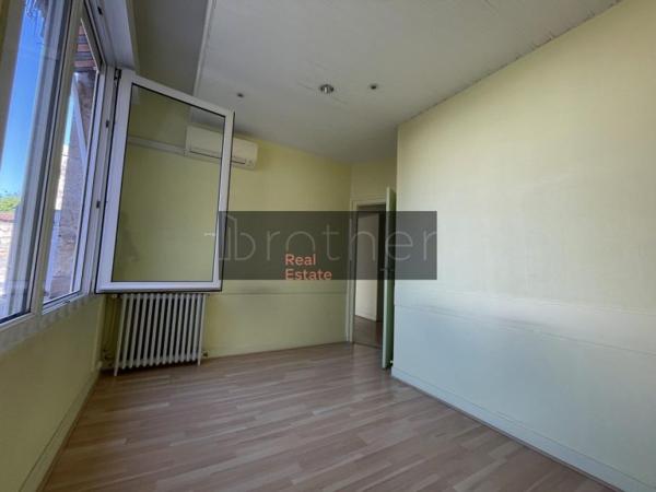 Bureau de 182 m² à vendre à Bordeaux Boulevards
