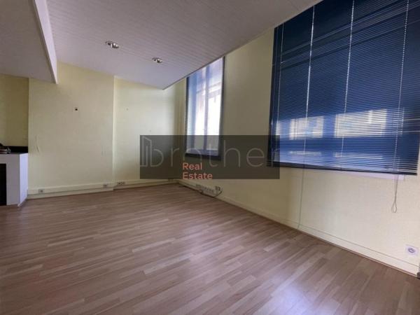 Bureau de 182 m² à vendre à Bordeaux Boulevards