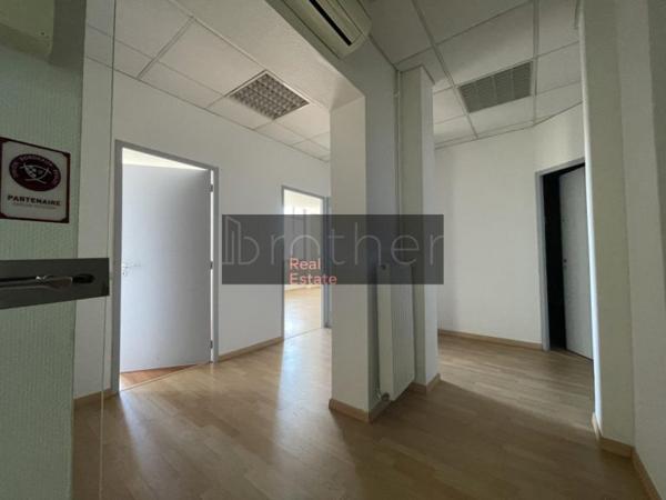 Bureau de 182 m² à vendre à Bordeaux Boulevards