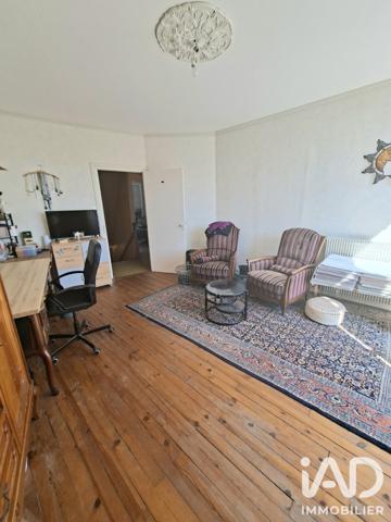Maison à vendre 6 pièces 207 m² Cremeaux