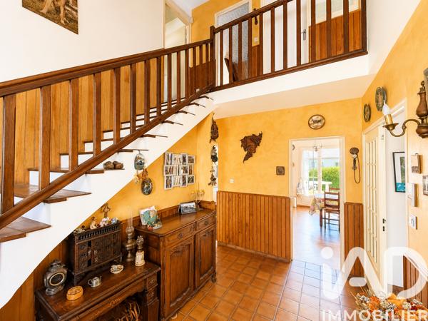Maison à vendre 7 pièces 157 m² Périgny