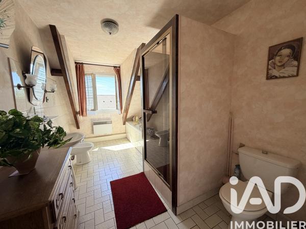 Maison à vendre 7 pièces 157 m² Périgny