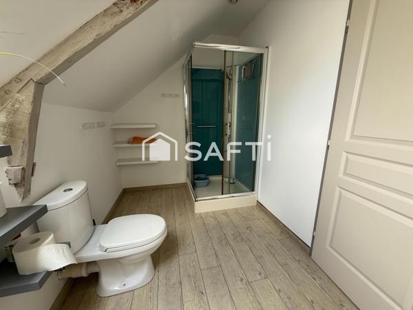 MAISON FAMILIALE TYPE LONGERE DE 138 M2 LOUEE PROCHE COMMODITÉS DE LOCMINE