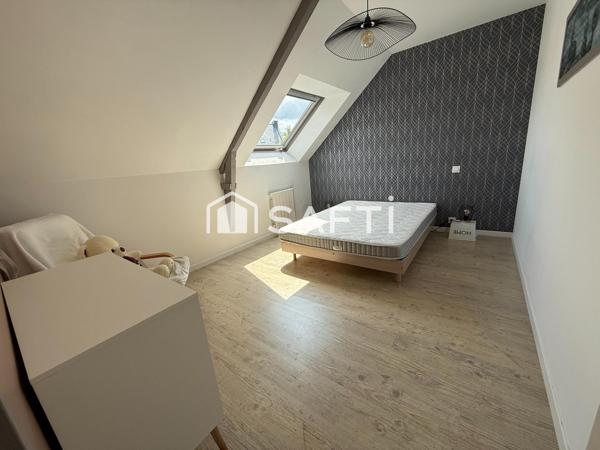 MAISON FAMILIALE TYPE LONGERE DE 138 M2 LOUEE PROCHE COMMODITÉS DE LOCMINE