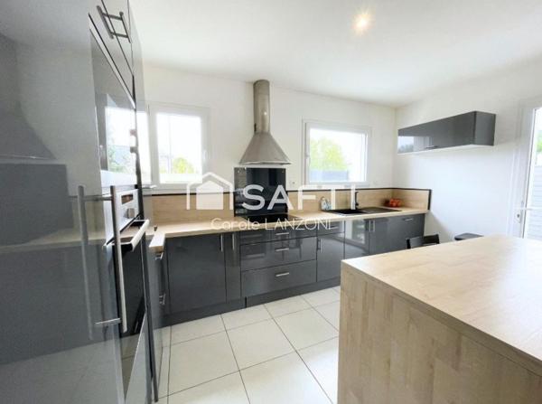CHATEAUGIRON maison moderne 130m2, 3 ch possible 4