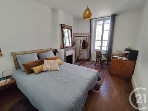 Maison à vendre  6 pièces - 202 m 2   LA CHATRE  - 36