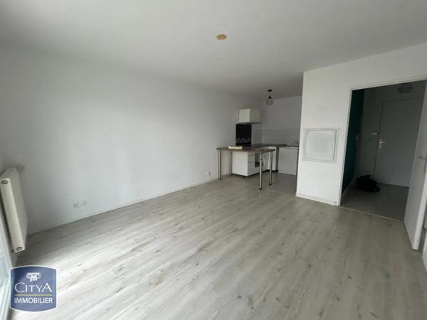 Appartement à louer 2 pièces 41.85m² Pomponne (77400)