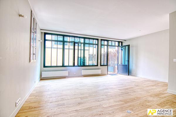 Versailles Notre-Dae Maison 3/4 pièces 87.5 m² au sol avec cour arborée 860 000 € **  - Référence  28437