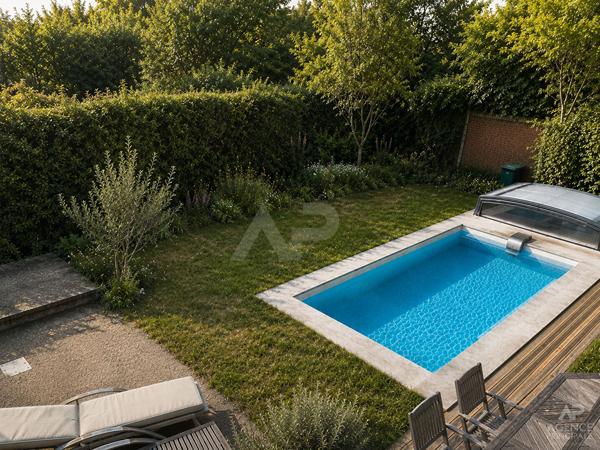 Maison Rueil Malmaison 5 pièce(s) 150 m2 1 500 000 € **  - Référence  1970