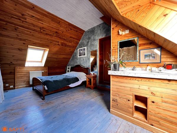 Maison atypique avec piscine au sud d’Orgères