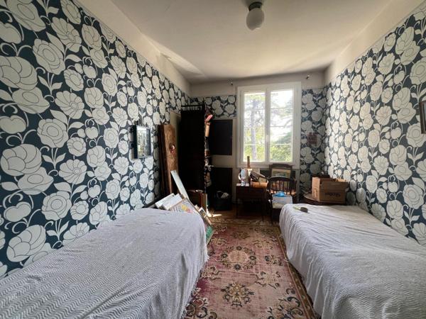 Saint-Laurent-sur-Mer (14710) Maison T12 de 270m2 - Terrain 2870 m2