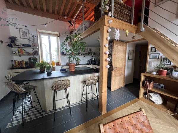 CROIX-ROUSSE - Chamant duplex meublé 44 m²